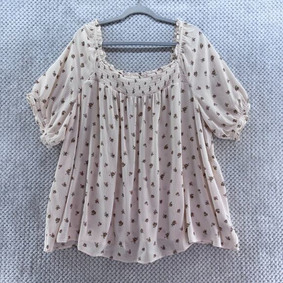 Torrid Top Womens 4 4X/26 Cream Floral Square Smocked Neck Milkmaid Peasant - Picture 1 of 12